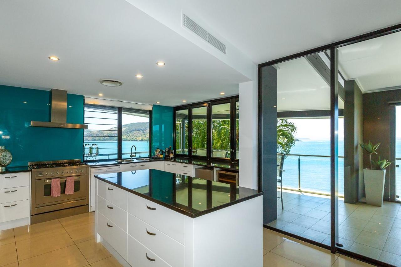 Edge Waterfront Apartments Hamilton Island Exterior foto