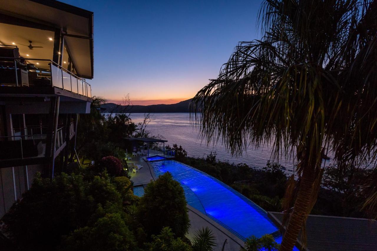 Edge Waterfront Apartments Hamilton Island Exterior foto